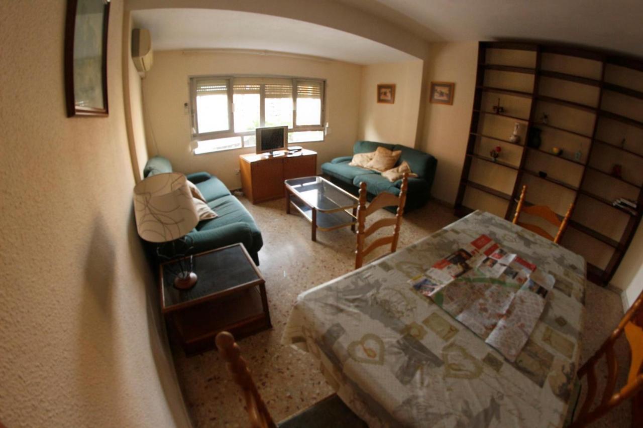 Bigger Flat For Holiday Near Beach Ideal For Familie With Climatisacion Valencia Eksteriør bilde