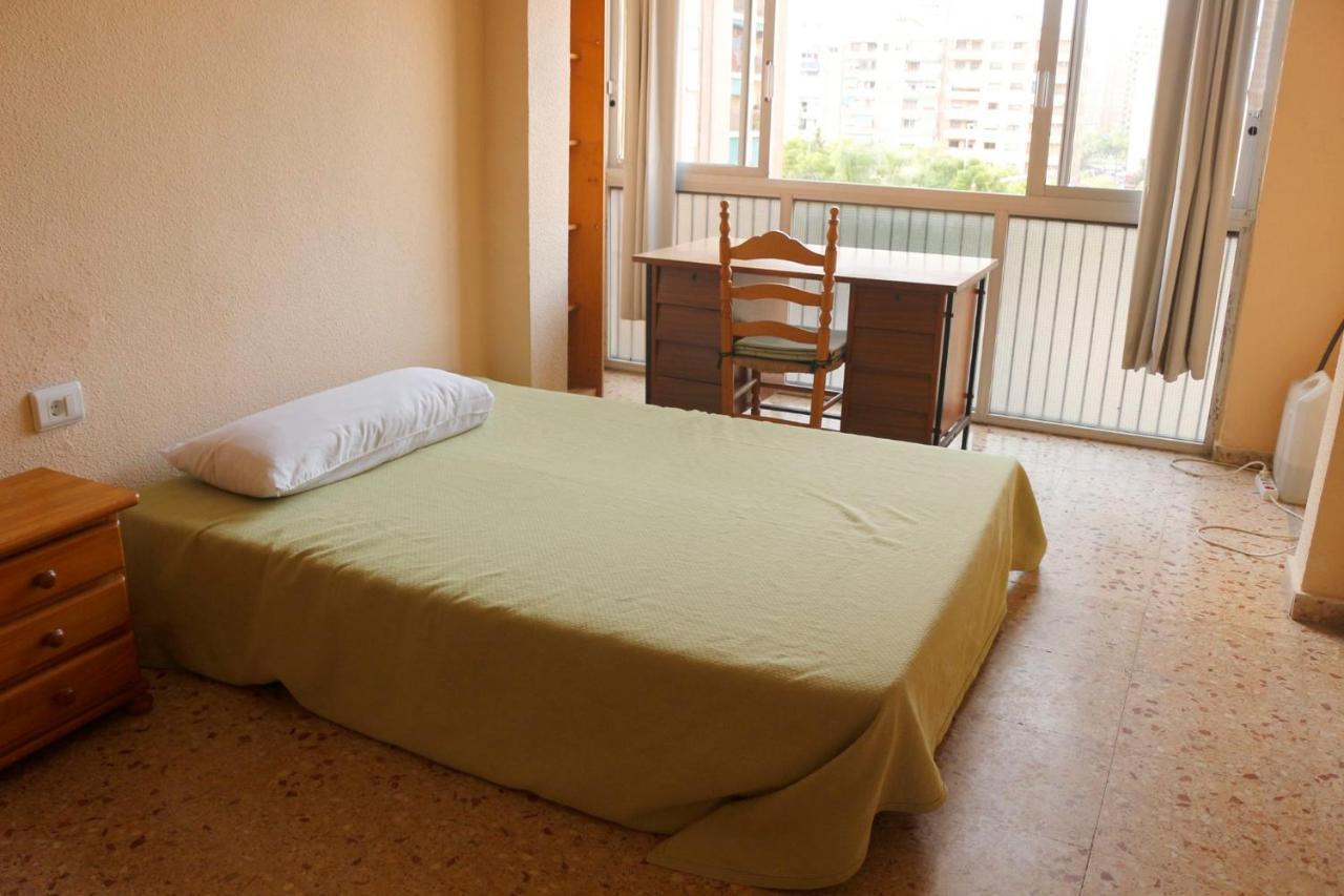 Bigger Flat For Holiday Near Beach Ideal For Familie With Climatisacion Valencia Eksteriør bilde