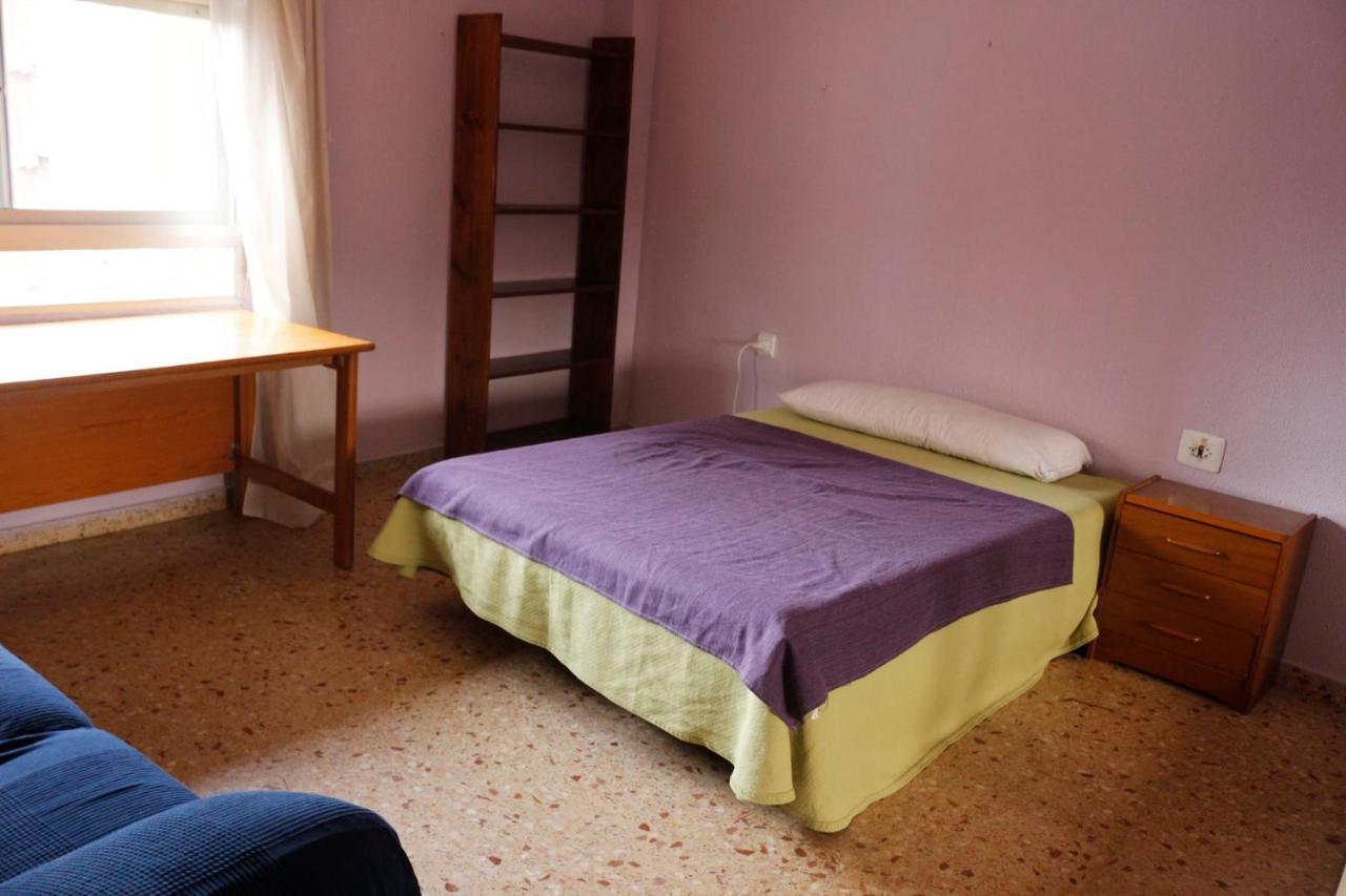 Bigger Flat For Holiday Near Beach Ideal For Familie With Climatisacion Valencia Eksteriør bilde