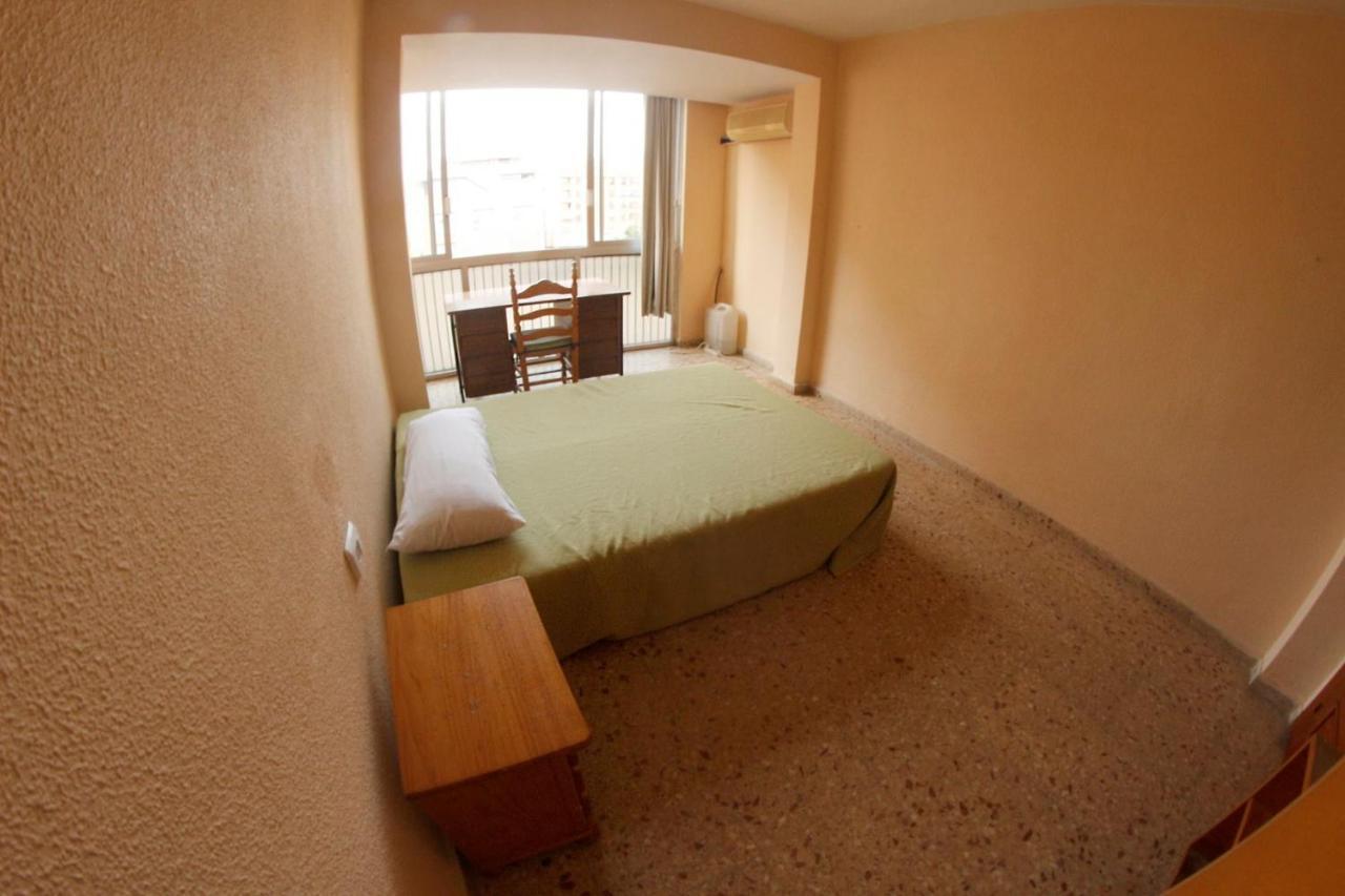 Bigger Flat For Holiday Near Beach Ideal For Familie With Climatisacion Valencia Eksteriør bilde