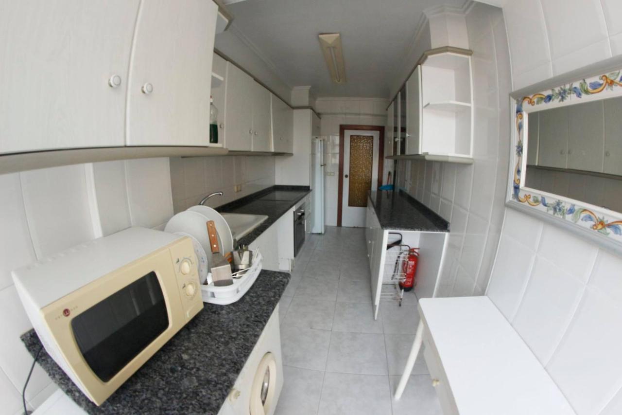 Bigger Flat For Holiday Near Beach Ideal For Familie With Climatisacion Valencia Eksteriør bilde