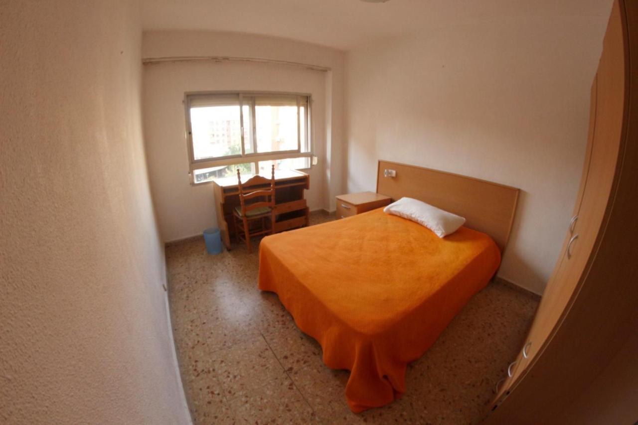 Bigger Flat For Holiday Near Beach Ideal For Familie With Climatisacion Valencia Eksteriør bilde