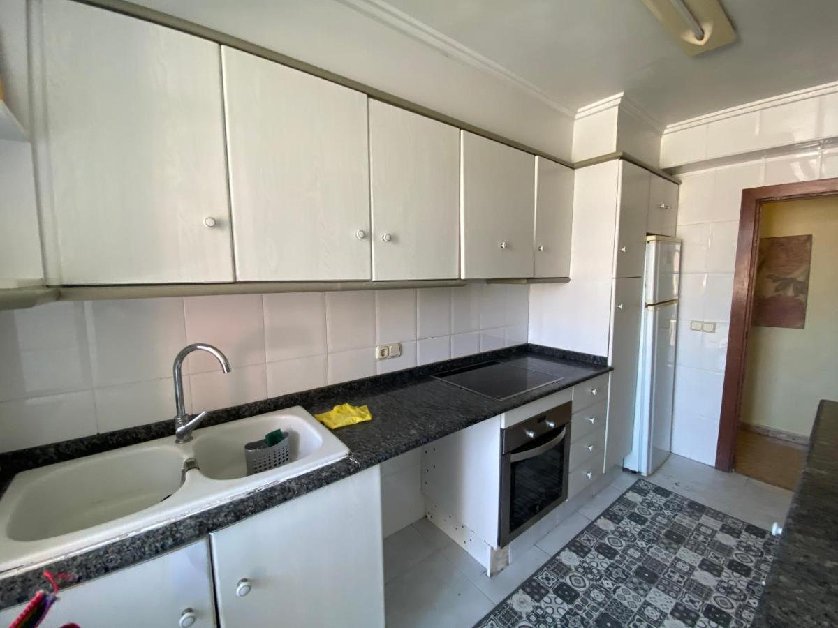 Bigger Flat For Holiday Near Beach Ideal For Familie With Climatisacion Valencia Eksteriør bilde